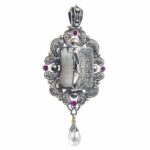 Pearl Drop Pendant