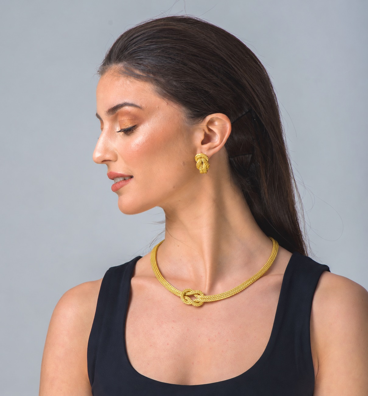 Hercules Knot Necklace in 18K Yellow Gold