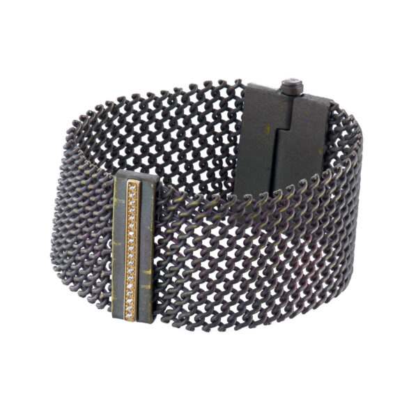 Wire Mesh Bracelet with 18K Gold Bar and Diamonds B152917-GIA