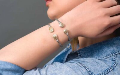 The Seductive Beauty of Handcrafted Bracelets