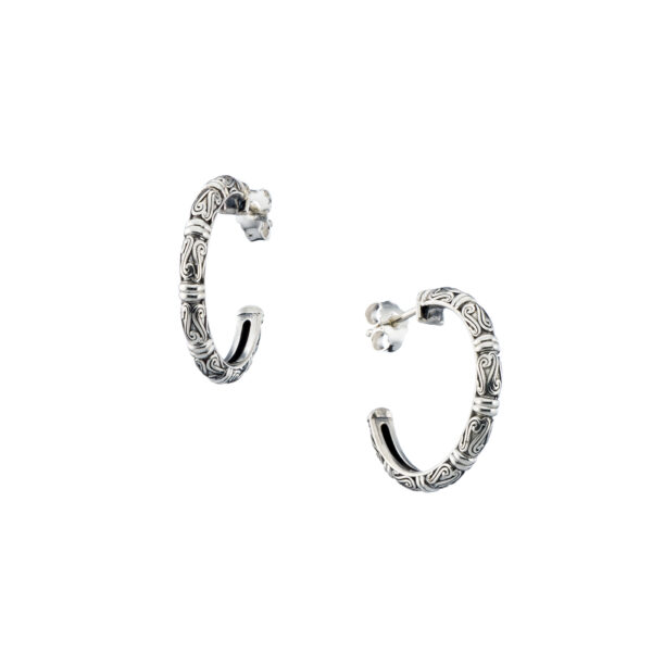 Small Hoop Earrings in Sterling Silver 925